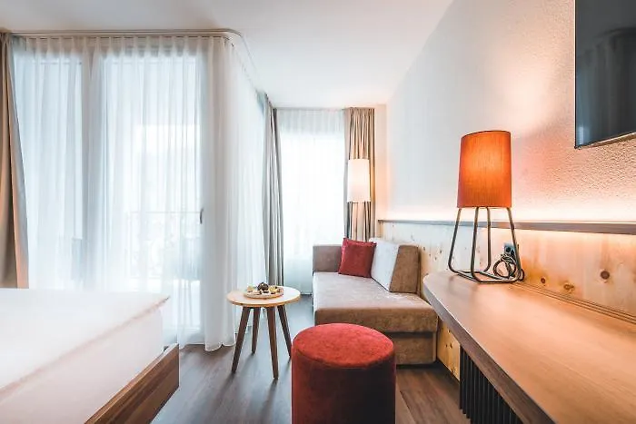 酒店 劳迪内拉酒店 圣莫里茨